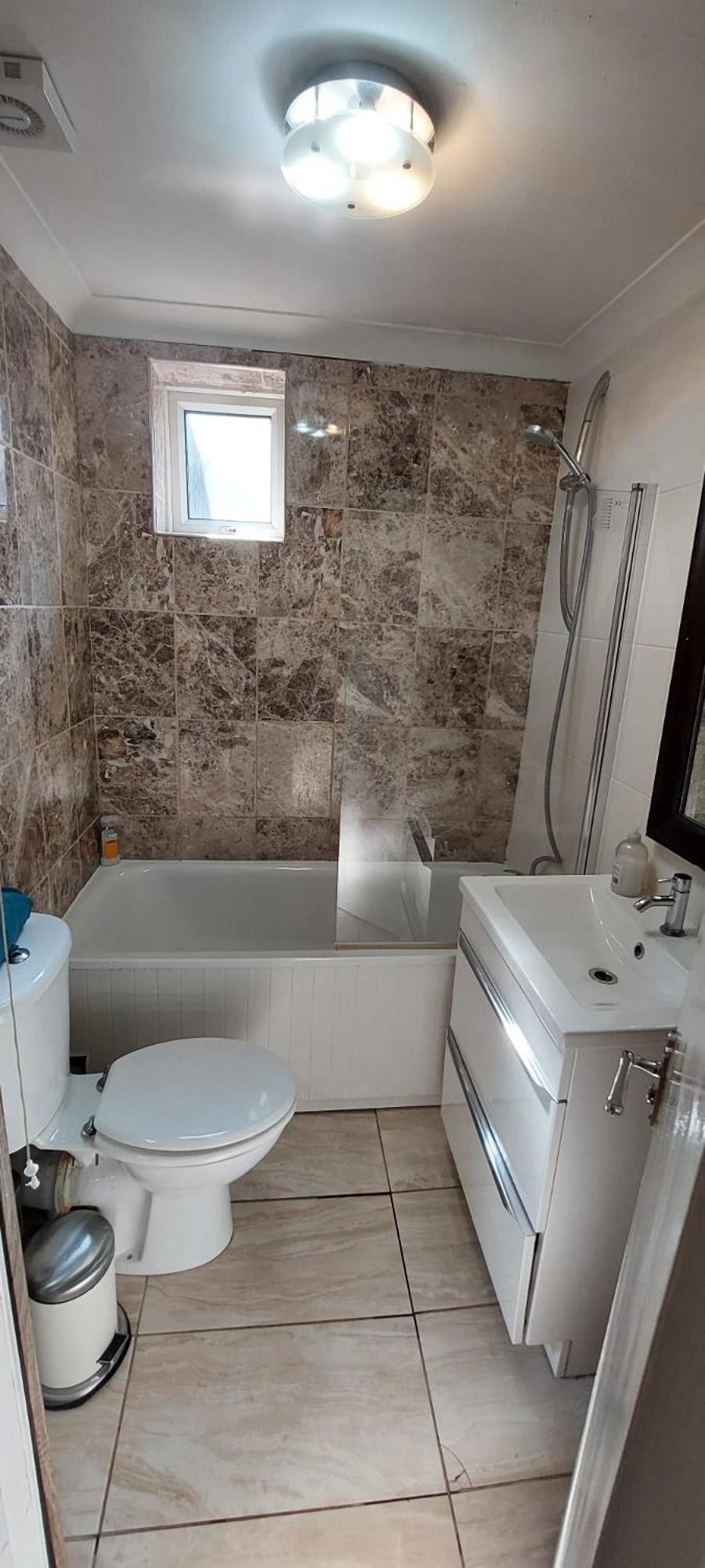 Two Bedroom Flat St Andrews Road 伦敦 外观 照片