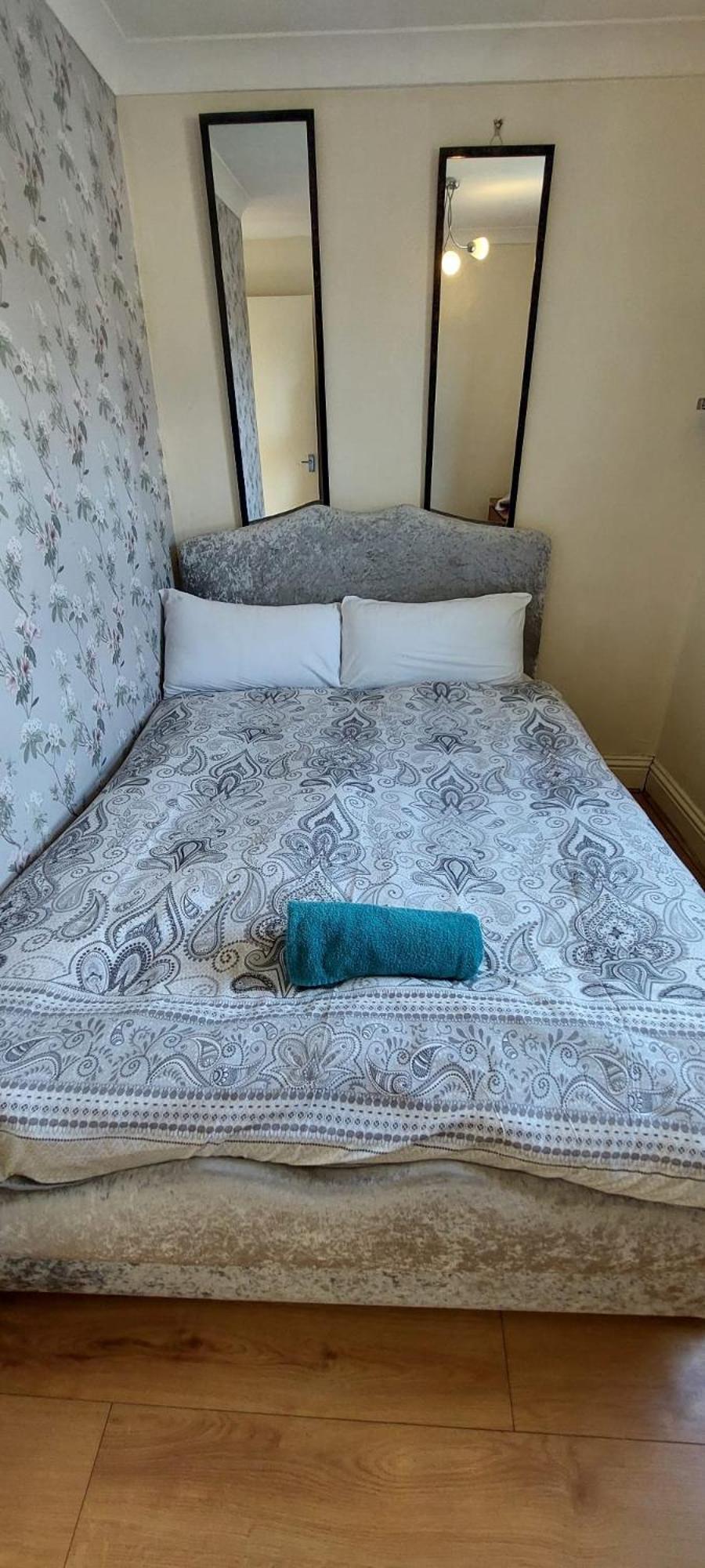 Two Bedroom Flat St Andrews Road 伦敦 外观 照片